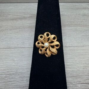 Gold Tone Flower Brooch with Pearl Accent